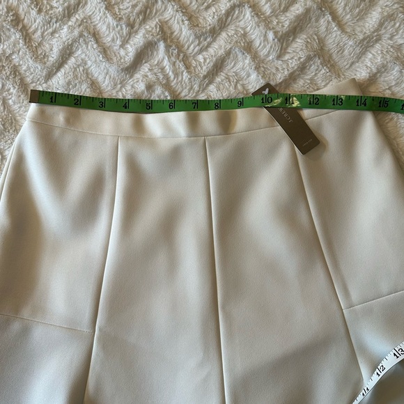 J.Crew Ivory A Line Skirt Size 4 - Picture 9 of 11